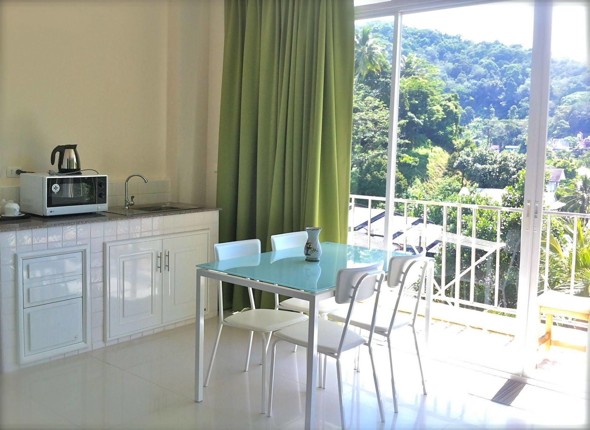 Villareal Heights Phuket Exterior foto